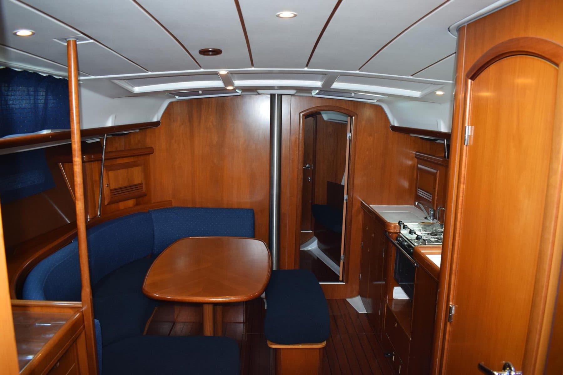 Oceanis 393 Clipper - Sabik — image 2