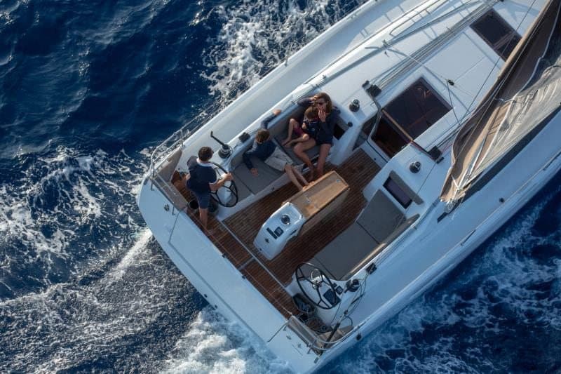 Sun Odyssey 410 — image 3