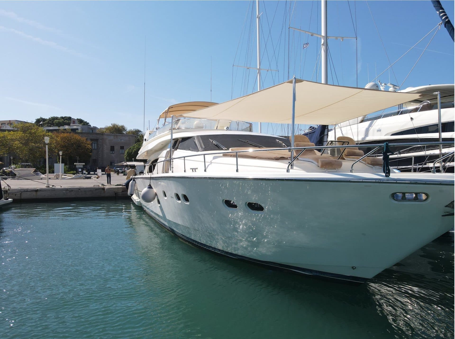 Ferretti 80 — image 4