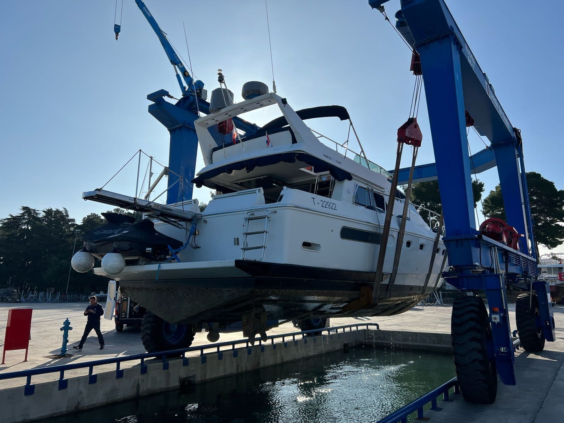 Ferretti Altura 52 S — image 4