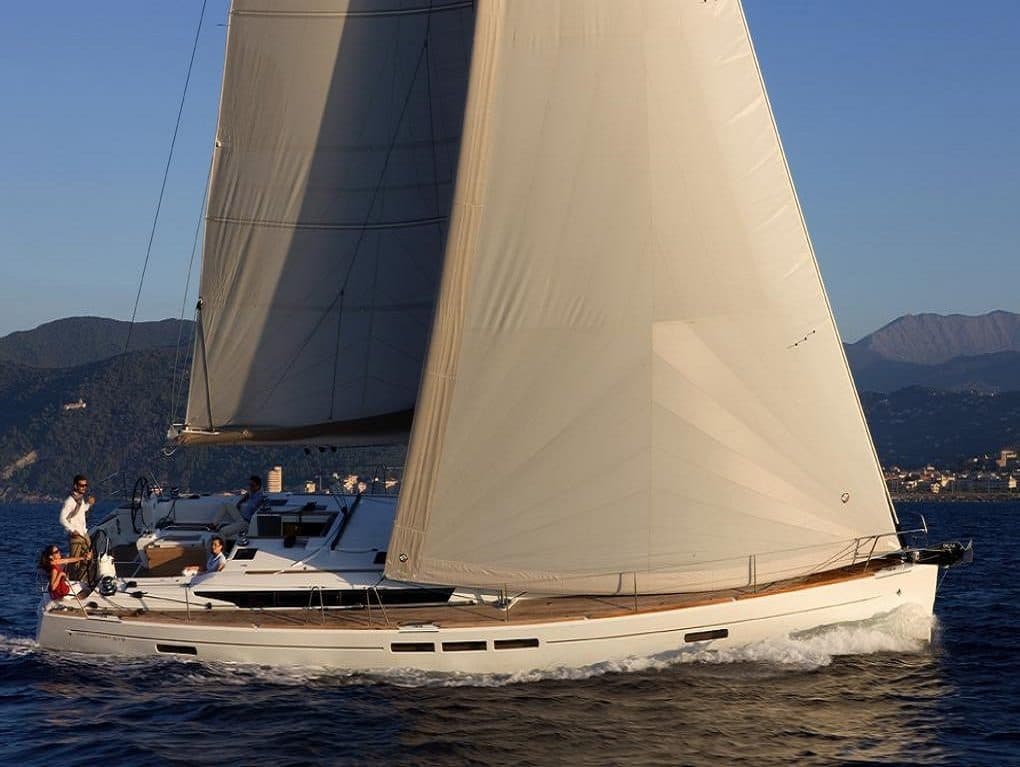 Sun Odyssey 519 · Leia — available for charter